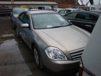 2005 Nissan Teana Photos