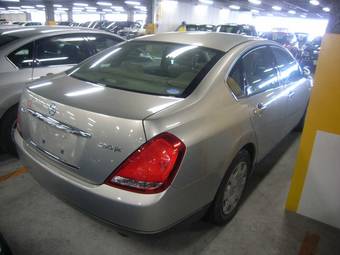 2005 Nissan Teana Photos