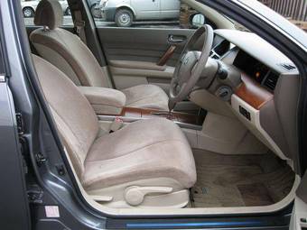 2005 Nissan Teana Pictures