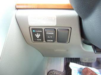 2005 Nissan Teana Photos
