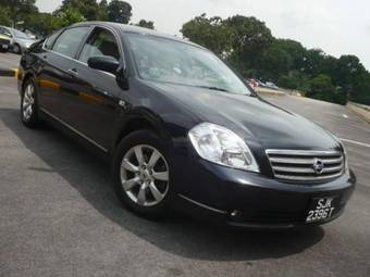 2005 Nissan Teana Photos