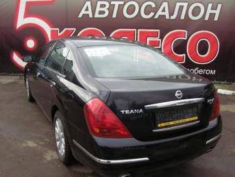 2006 Nissan Teana Photos