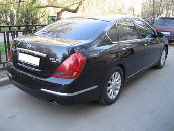 2006 Nissan Teana Photos