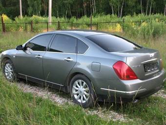 2006 Nissan Teana Photos