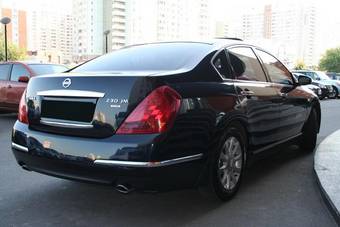 2006 Nissan Teana Photos