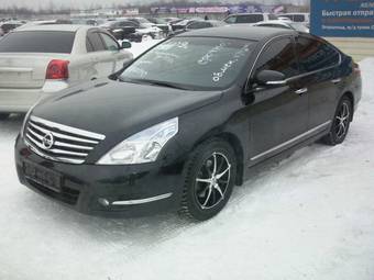 2009 Nissan Teana Photos