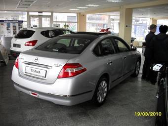 2009 Nissan Teana Pictures