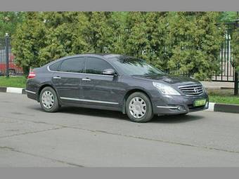 2009 Nissan Teana Photos