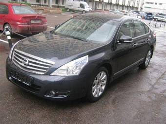 2009 Nissan Teana Photos