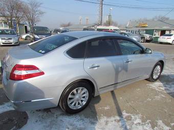 2010 Nissan Teana Photos