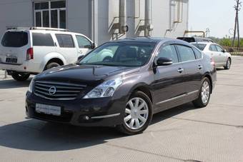 2010 Nissan Teana Pictures