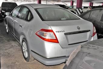 2011 Nissan Teana Pictures