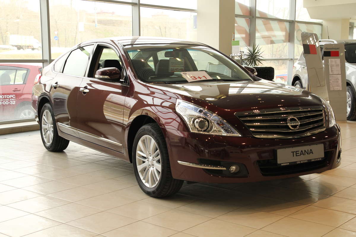 Nissan teana новая