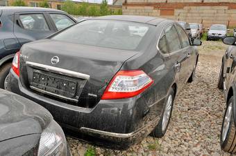 2012 Nissan Teana Photos