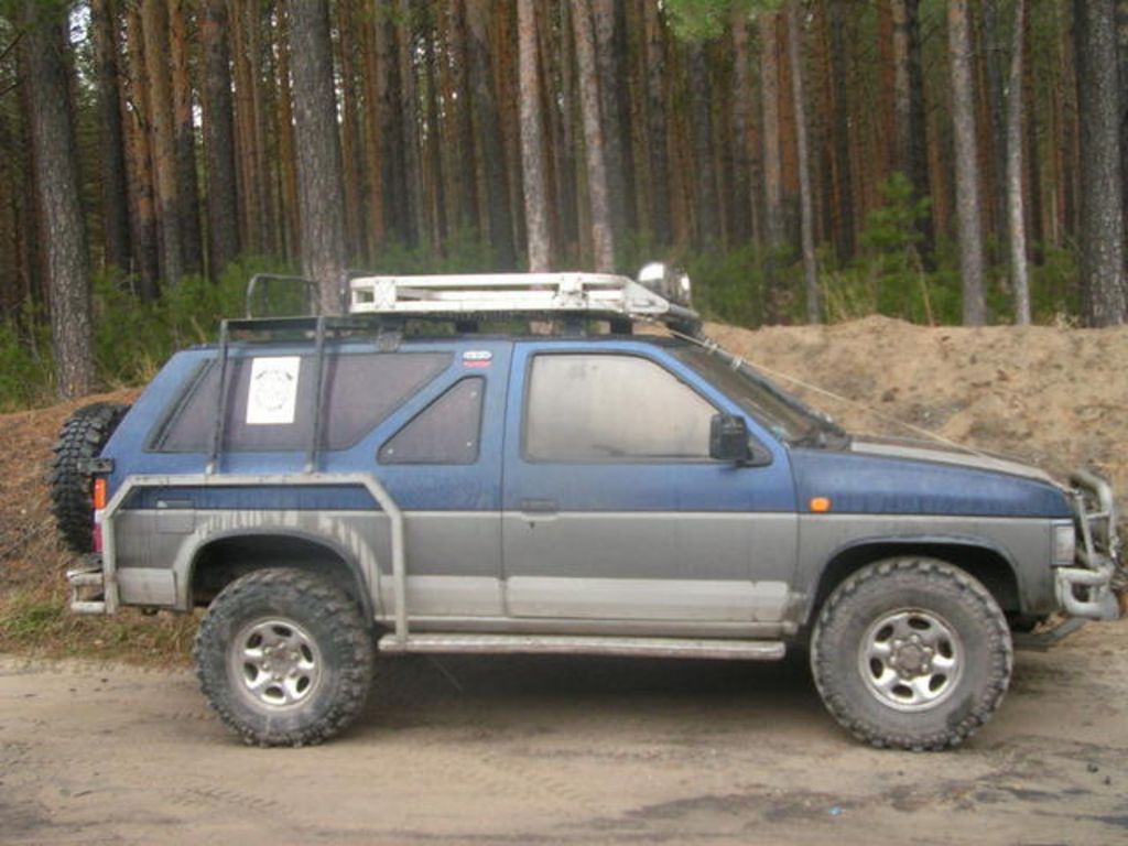 1989 Nissan Terrano