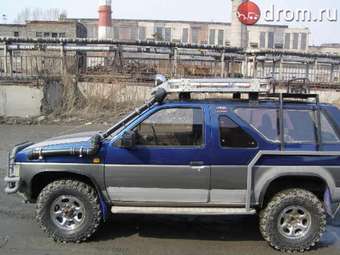 1989 Terrano