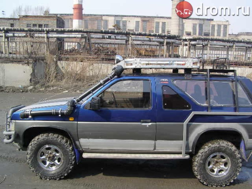 Nissan Terrano d21