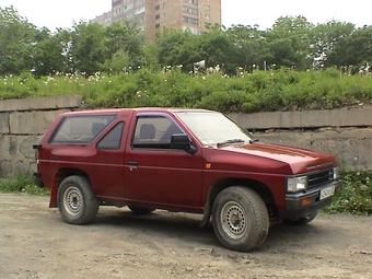 1990 Nissan Terrano