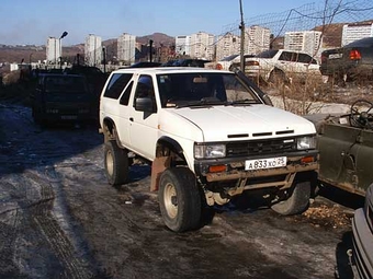 1990 Nissan Terrano