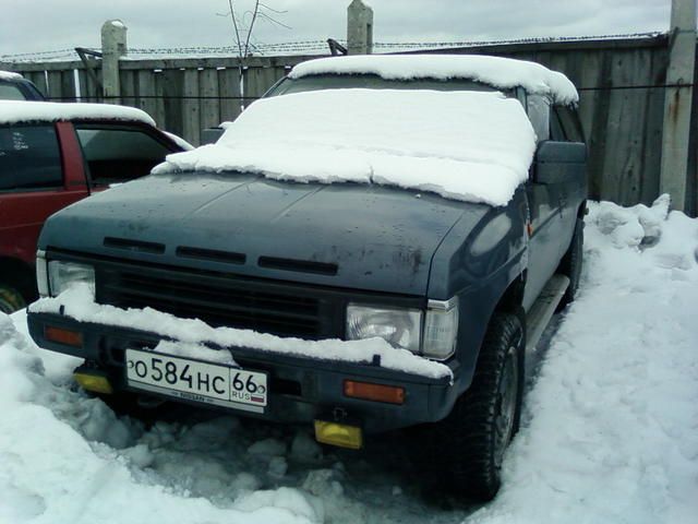 1990 Nissan Terrano