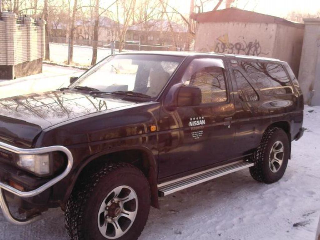 1990 Nissan Terrano