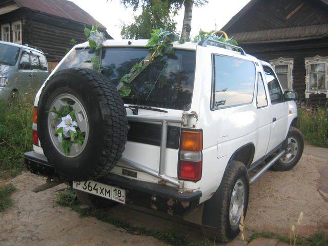 1990 Nissan Terrano