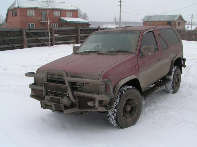 1990 Nissan Terrano