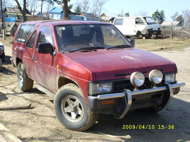 1990 Nissan Terrano