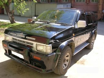 1991 Nissan Terrano
