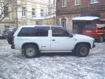 1991 Nissan Terrano