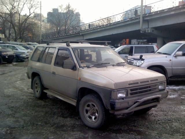 1991 Nissan Terrano