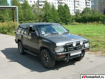 1991 Nissan Terrano Photos