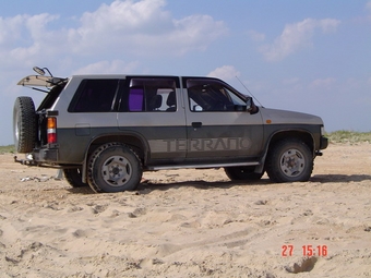 1992 Nissan Terrano