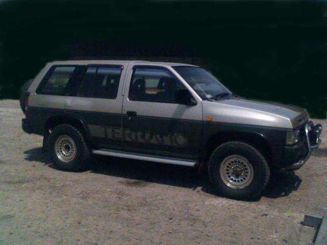 1992 Nissan Terrano