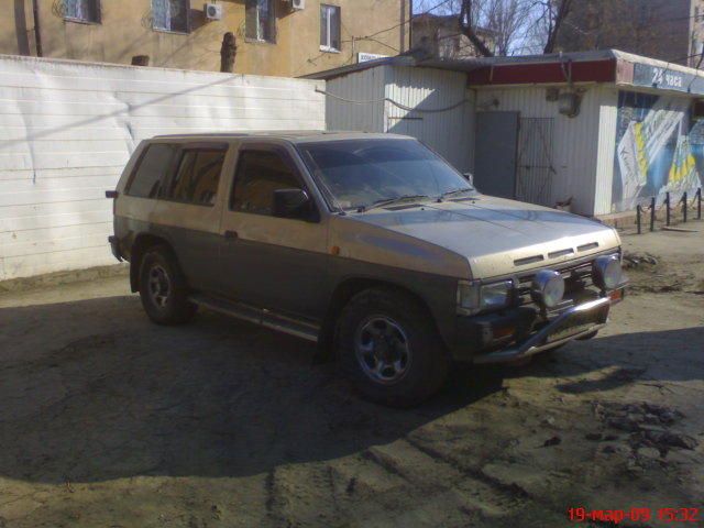 1992 Nissan Terrano