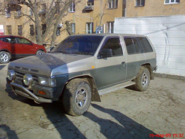 1992 Nissan Terrano