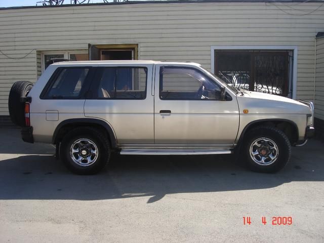 1992 Nissan Terrano