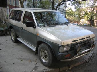 1992 Nissan Terrano