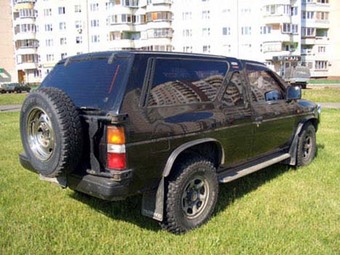 1992 Nissan Terrano Photos