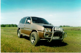 1994 Nissan Terrano