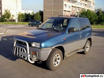 1994 Nissan Terrano Pictures