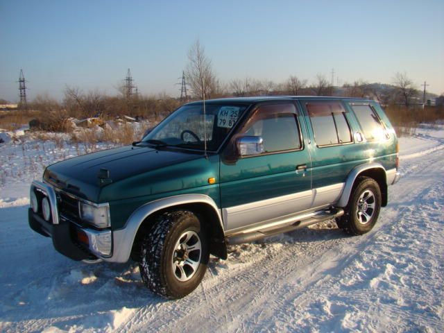 1995 Nissan Terrano