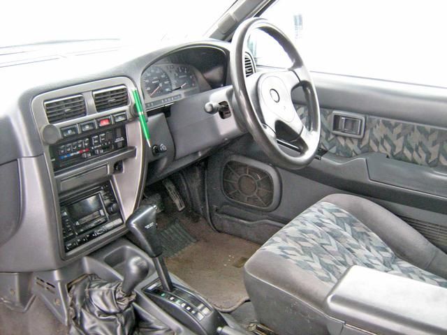 1995 Nissan Terrano