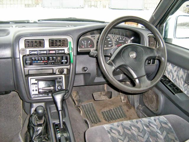 1995 Nissan Terrano