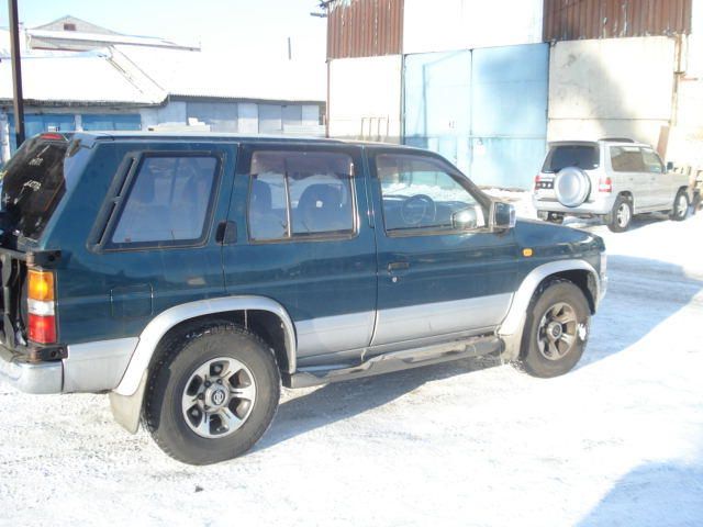 1995 Nissan Terrano