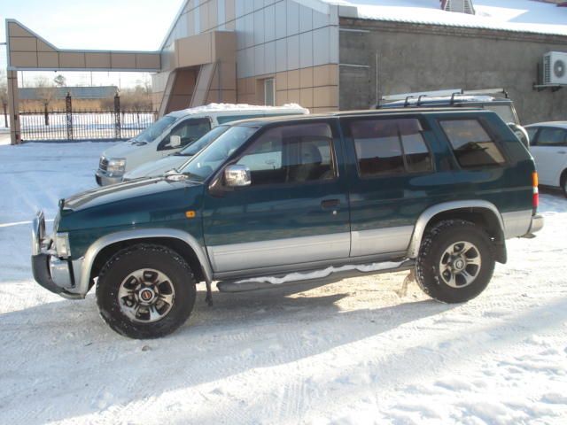 1995 Nissan Terrano