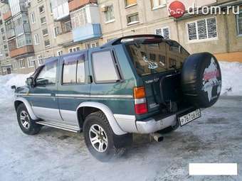 1995 Terrano