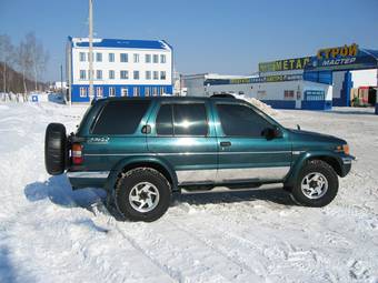 1996 Terrano