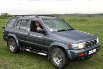 1996 Terrano