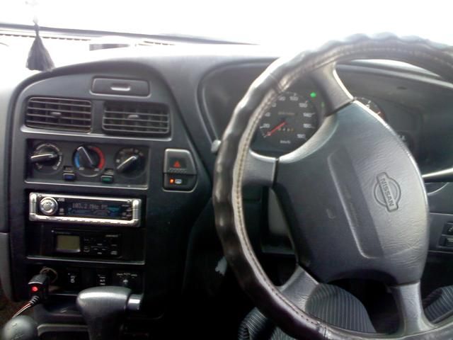1996 Nissan Terrano
